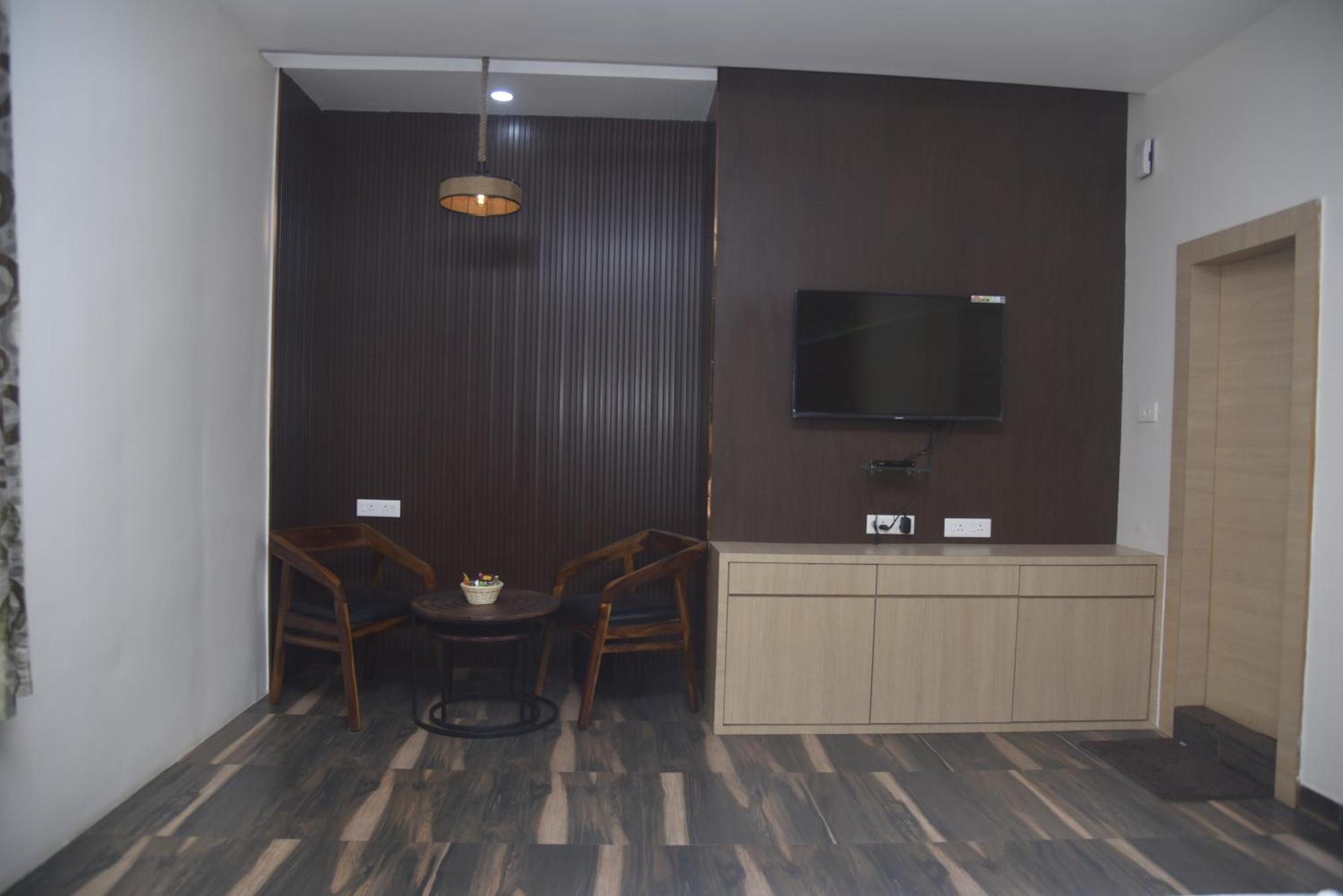 Hotel Starway Balasore Esterno foto
